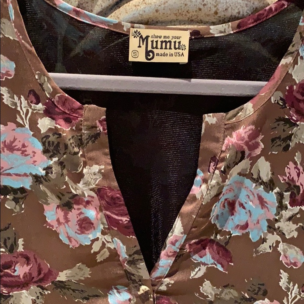 Flowy Flower Dress - image 3